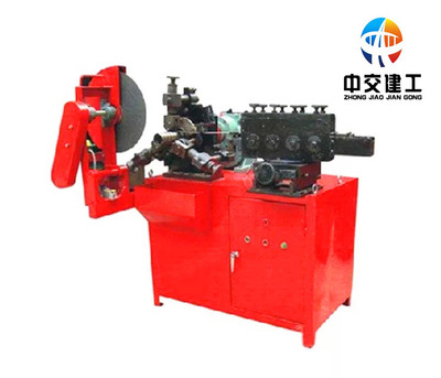 金属波纹管制管机